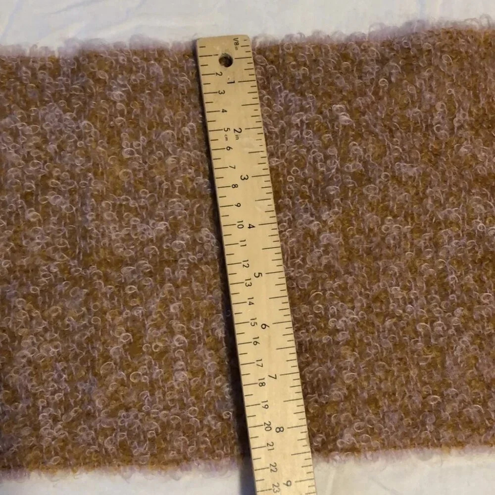 Hudson’s Bay Company La Baie vintage wool and mohair scarf, lavender and yellow - Picture 4 of 5